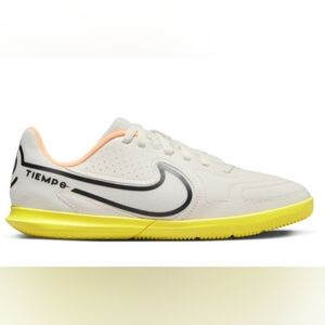 SOLD!! NIKE JR TIEMPO Legend 9 CLUB IC SNEAKERS SIZE 13C